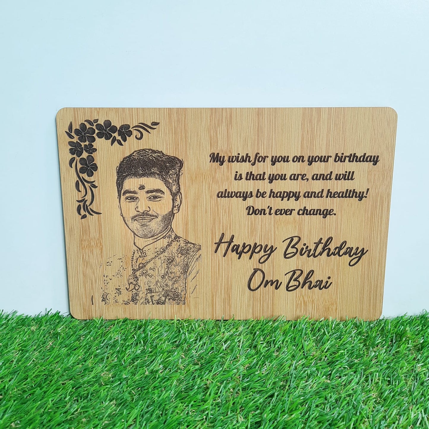 WOODEN PHOTO PLAQUE