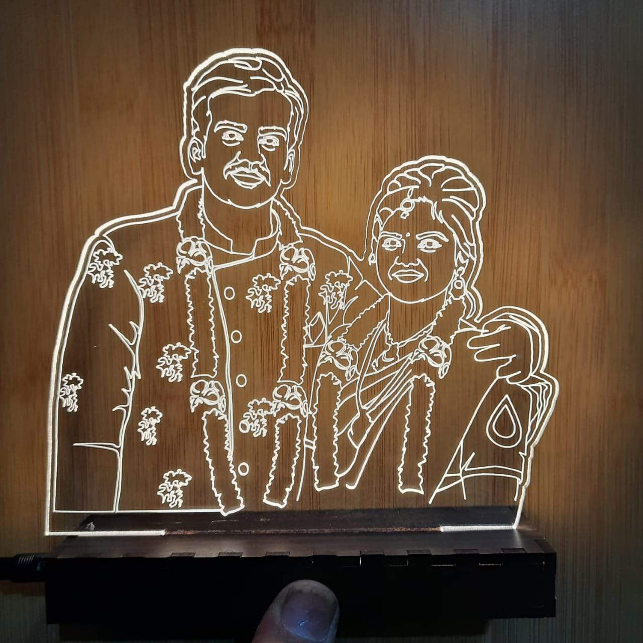 SKETCH ILLUSION LAMP