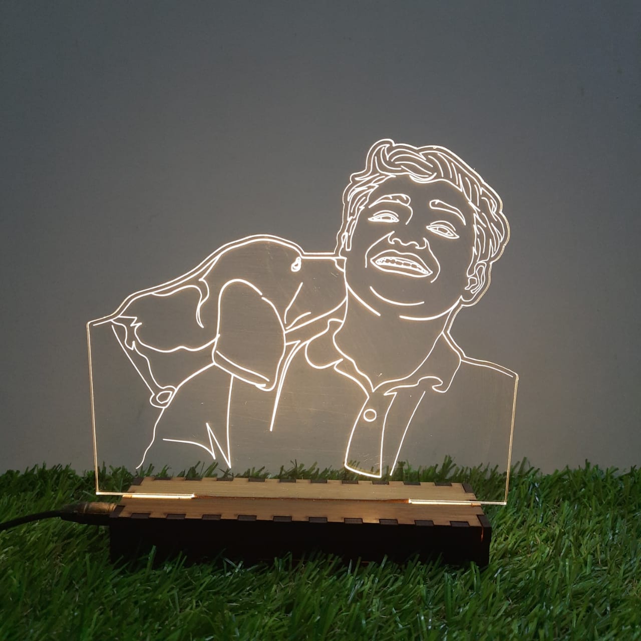 SKETCH ILLUSION LAMP