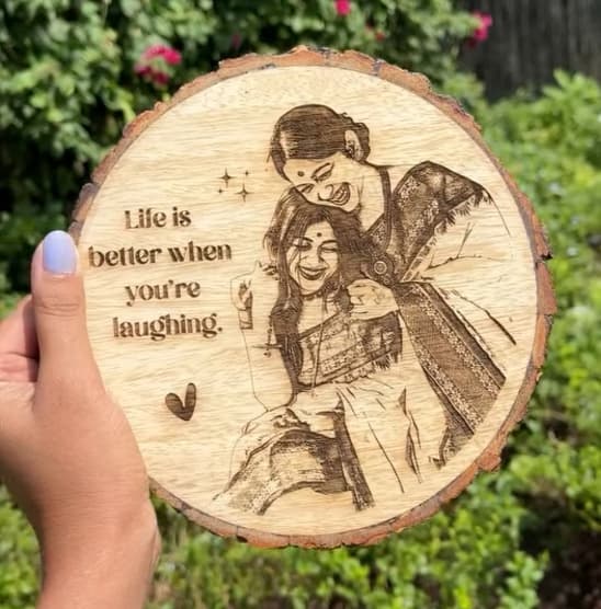 NATURAL WOOD FRAME