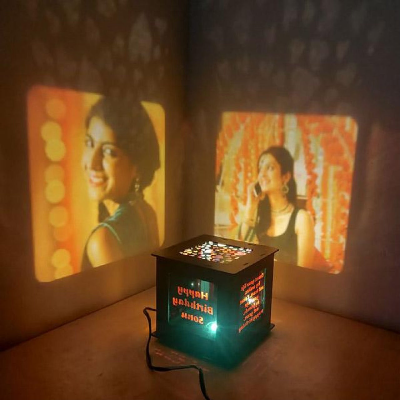 REVOLVING SHADOW BOX