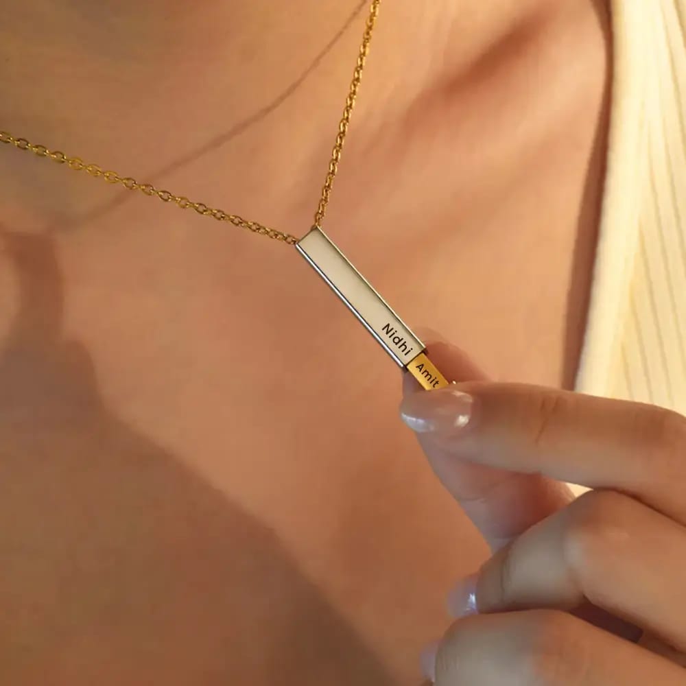 Customized double name metal pendant