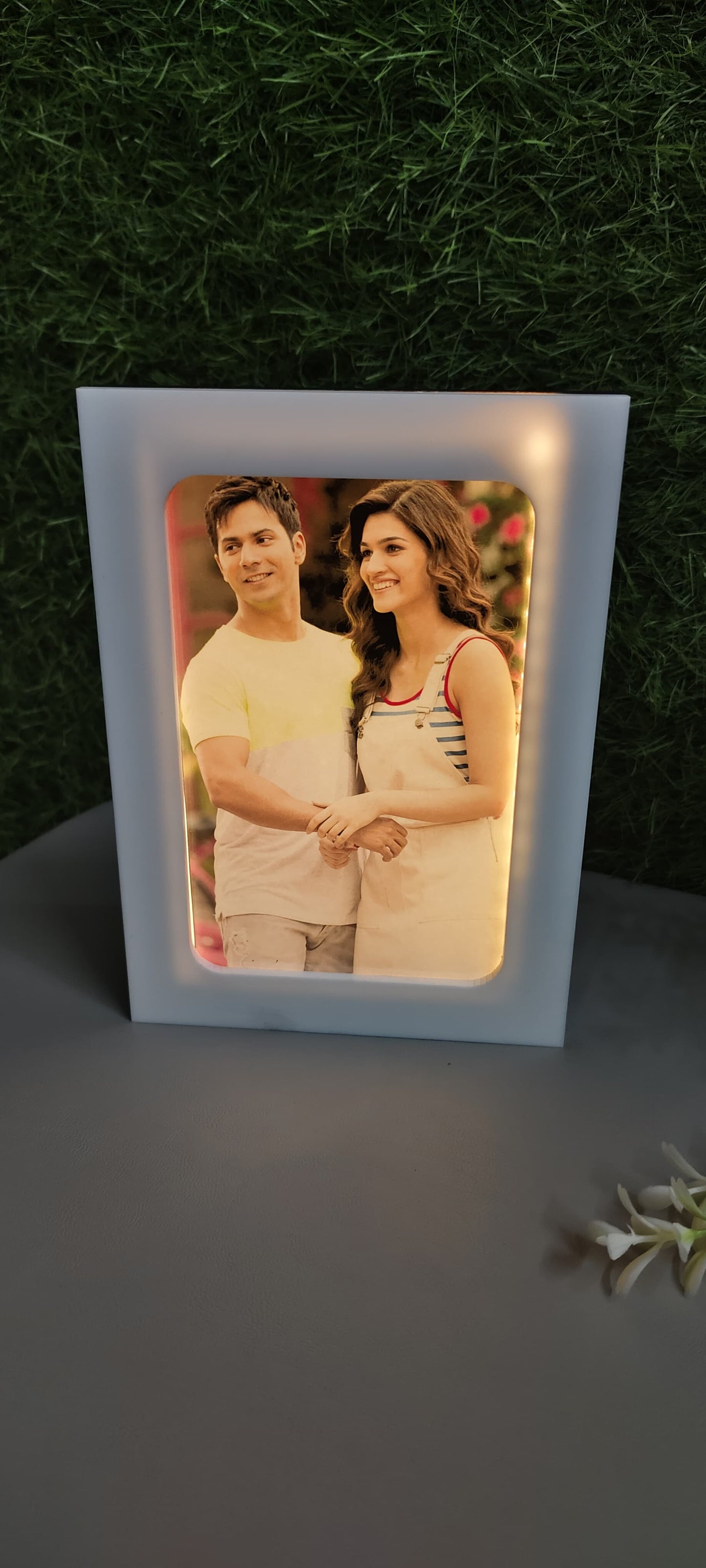 Personalized Acrylic LED Table Frame ✨